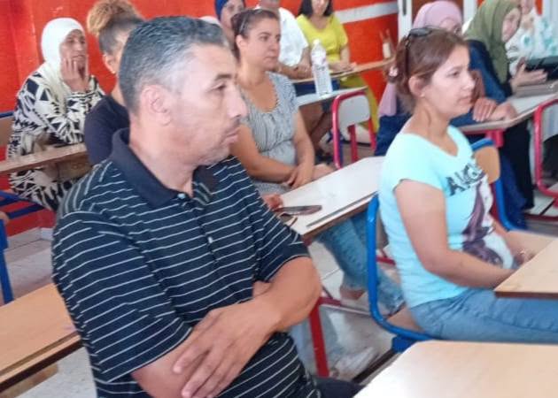 إجتماع مع أولياء تلاميذة المرحلة الإبتدائية